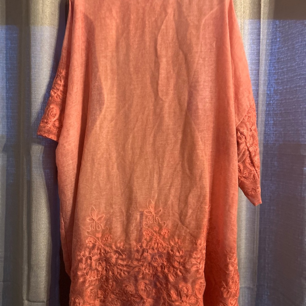 K79. Coral Lace Kimono size L - Picture 4 of 8